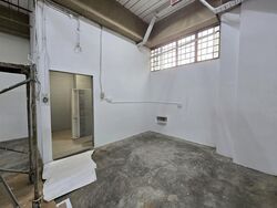 Prime Industrial Building (D20), Factory #543696201